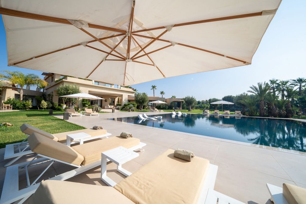 Piscine principale de la villa Dar Al Bahja, Marrakech